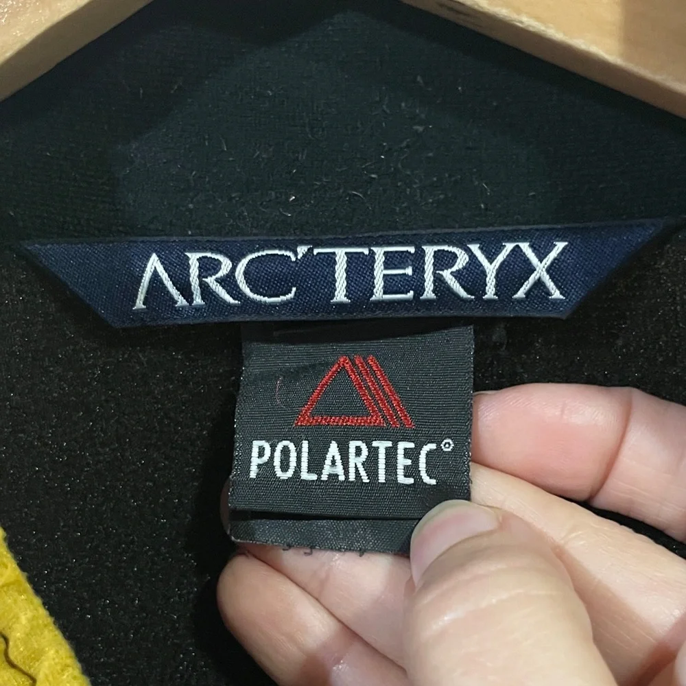 Arc'teryx polartec Men's Mustard Performance Jacket - Picture 2 of 7